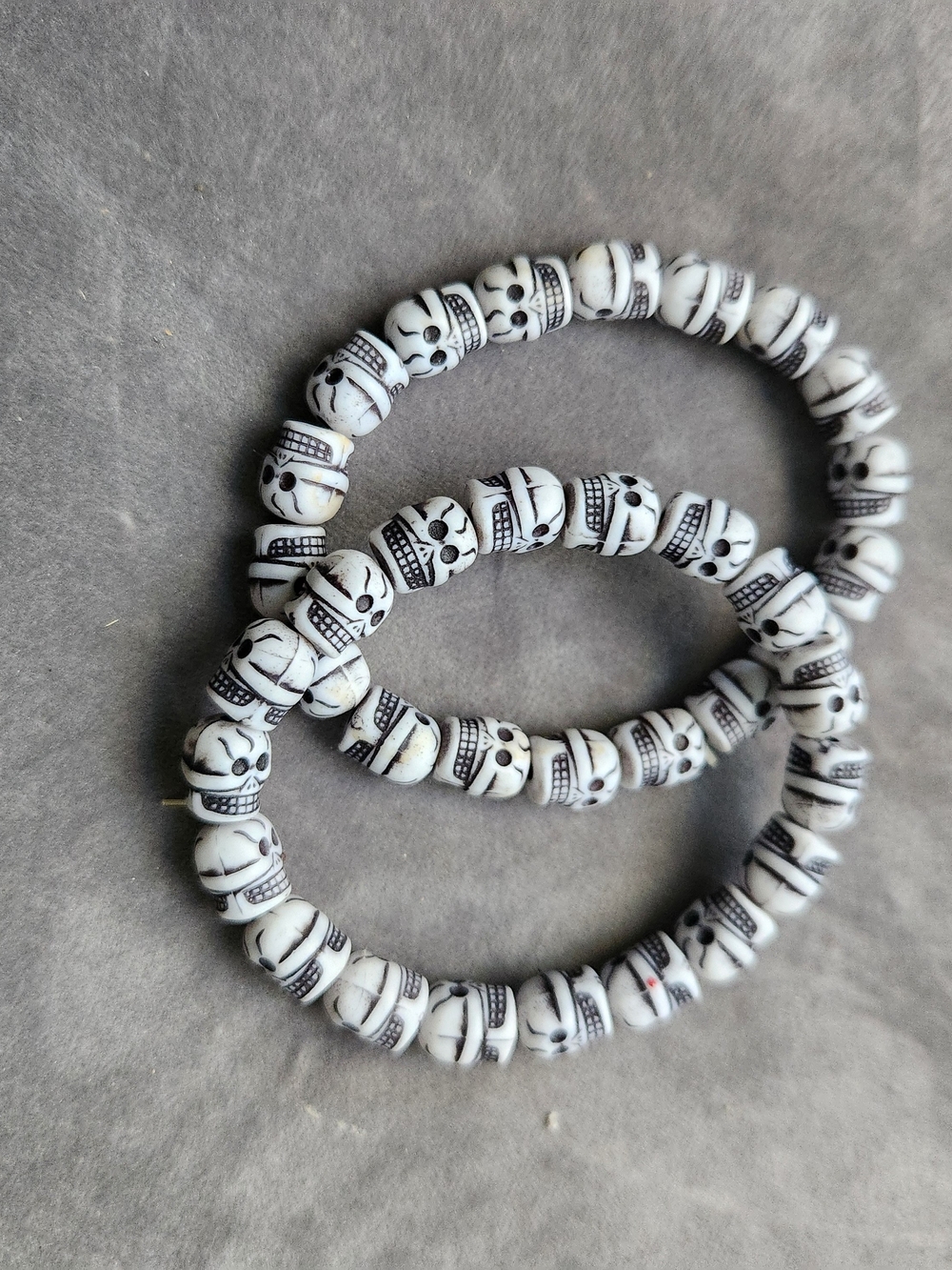 2 x Skull Bracelet on Elastic Band